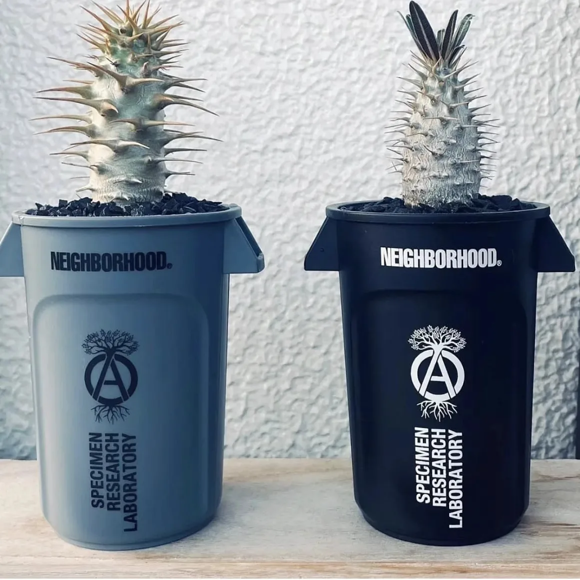 

NEIGHBORHOOD THOR SRL CONTAINER Mini trash can 22AW black storage small pen holder