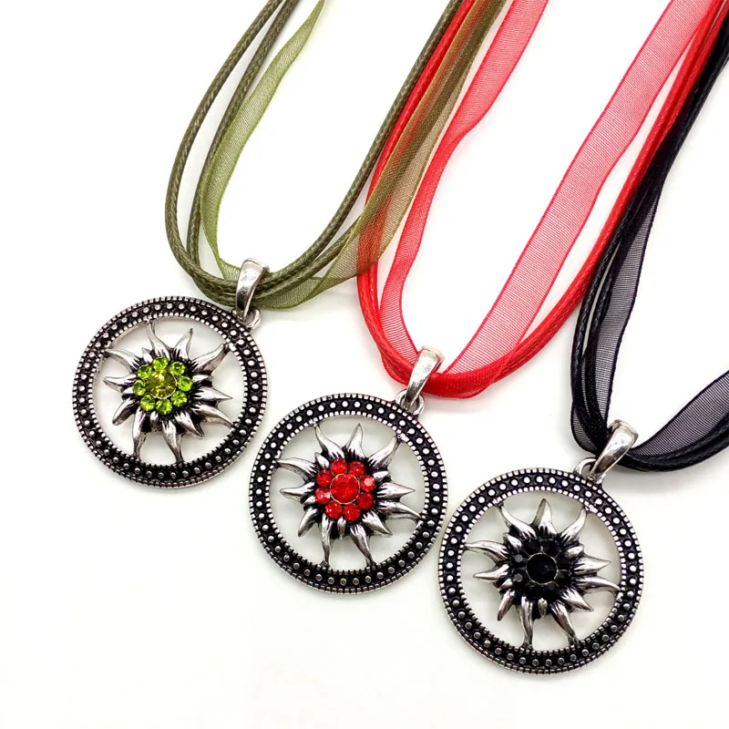 New Round Edelweiss Necklaces for Women Vintage Silver Color Multicolor Rhinstone Flower Ribbon Rope Pednants Jewelry Wholesale