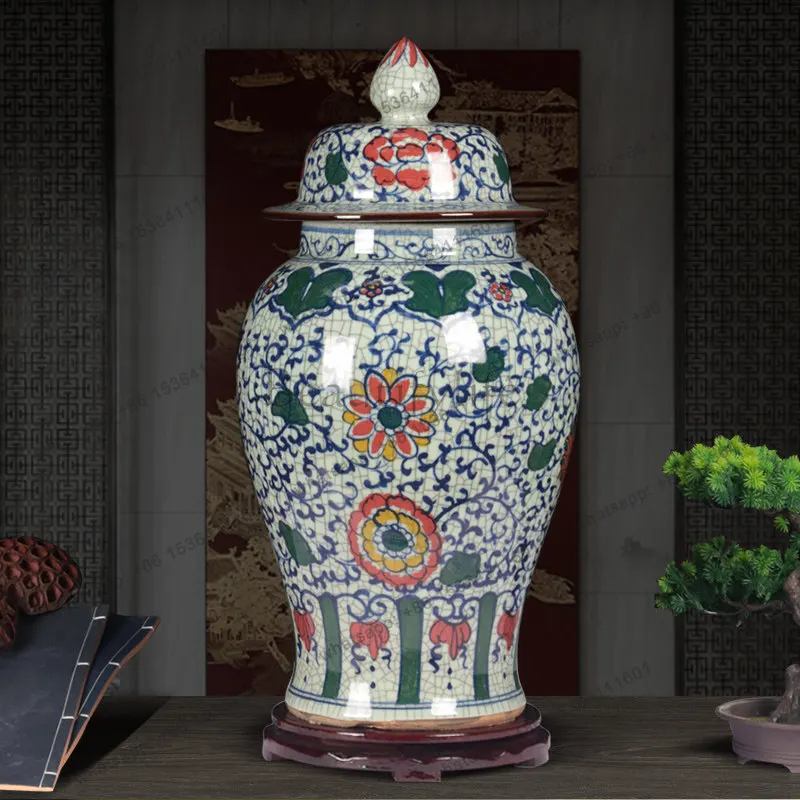 Jingdezhen ceramics hand-painted blue and white general tank sealed tank storage tank home office decoration ornament