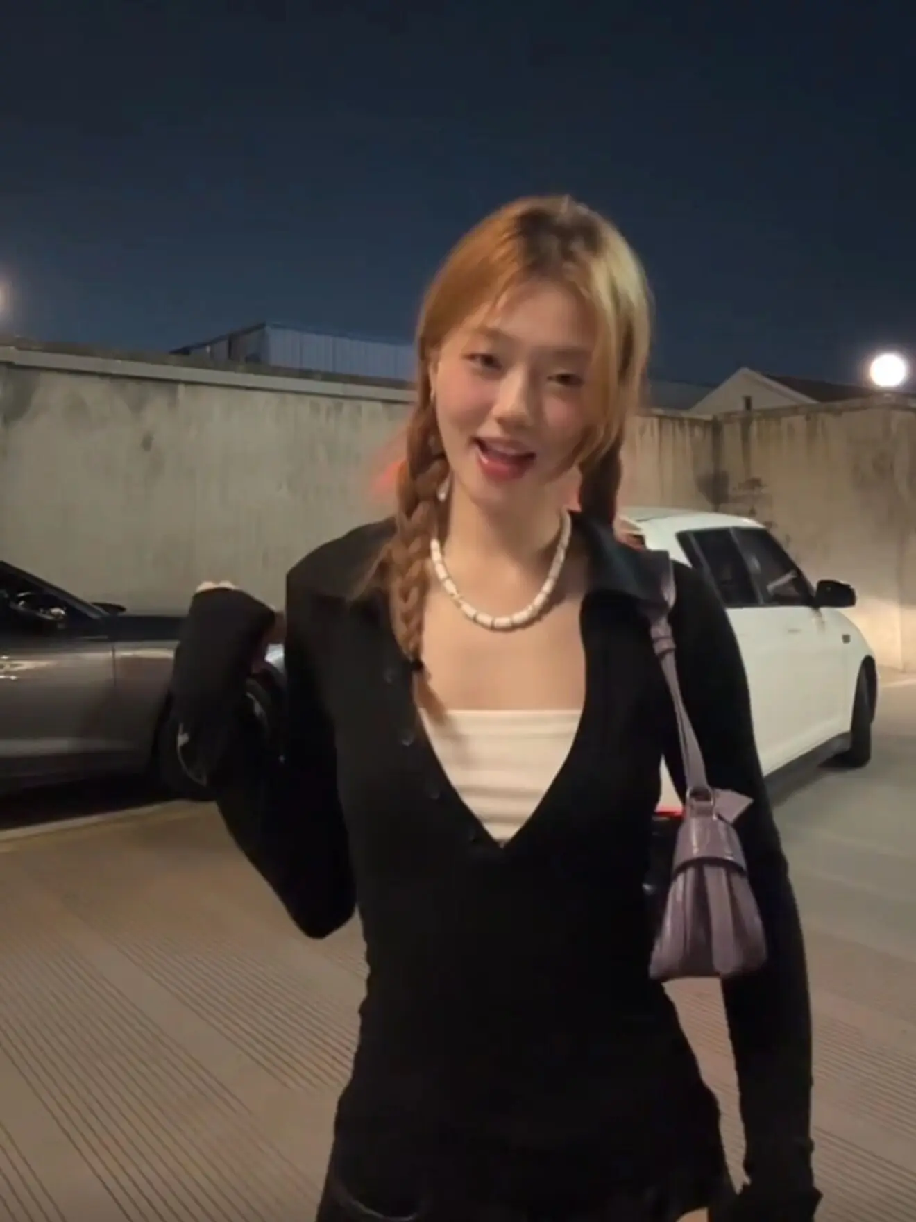 تي شيرت نسائي شتوي بأكمام طويلة مبطن بالمخمل وياقة ثابتة وحاشية مضلعة للسيدات الحضرية لطيف ناعم رسمي دافئ مريح تي شيرت #2