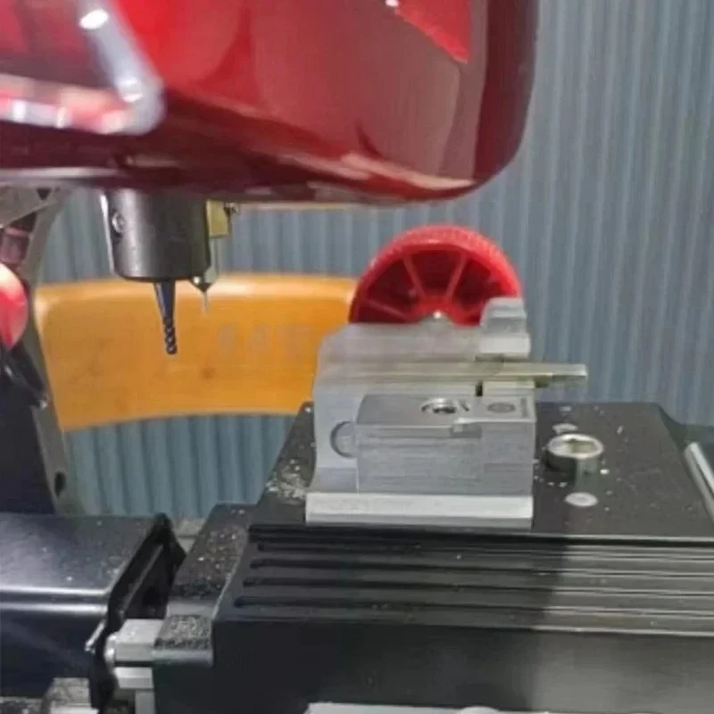 

Car Key Matching All Lost With Mechanical Key CNC Integrated Machine Support Multi-Languages