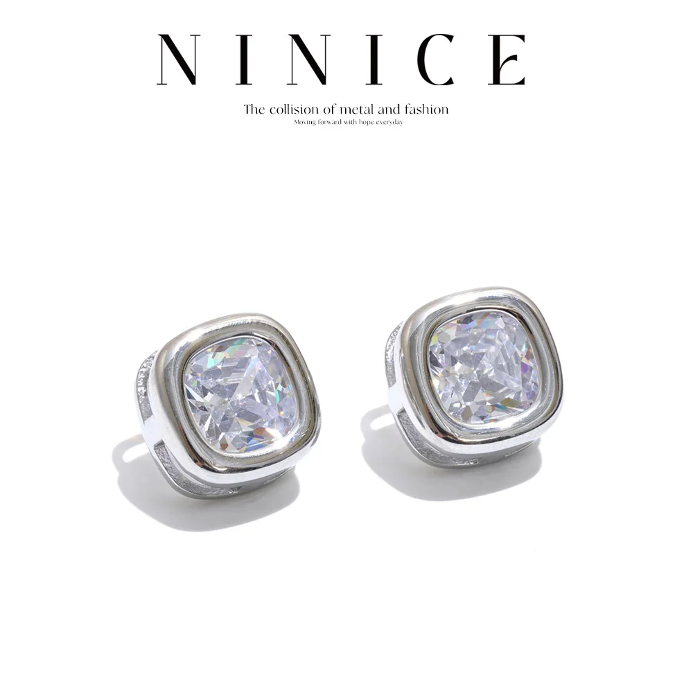 NiNice 16K PVD Plated Stainless Steel Zircon Square Small Stud Earrings for All Occasions Daily Jewelry New Arrivals