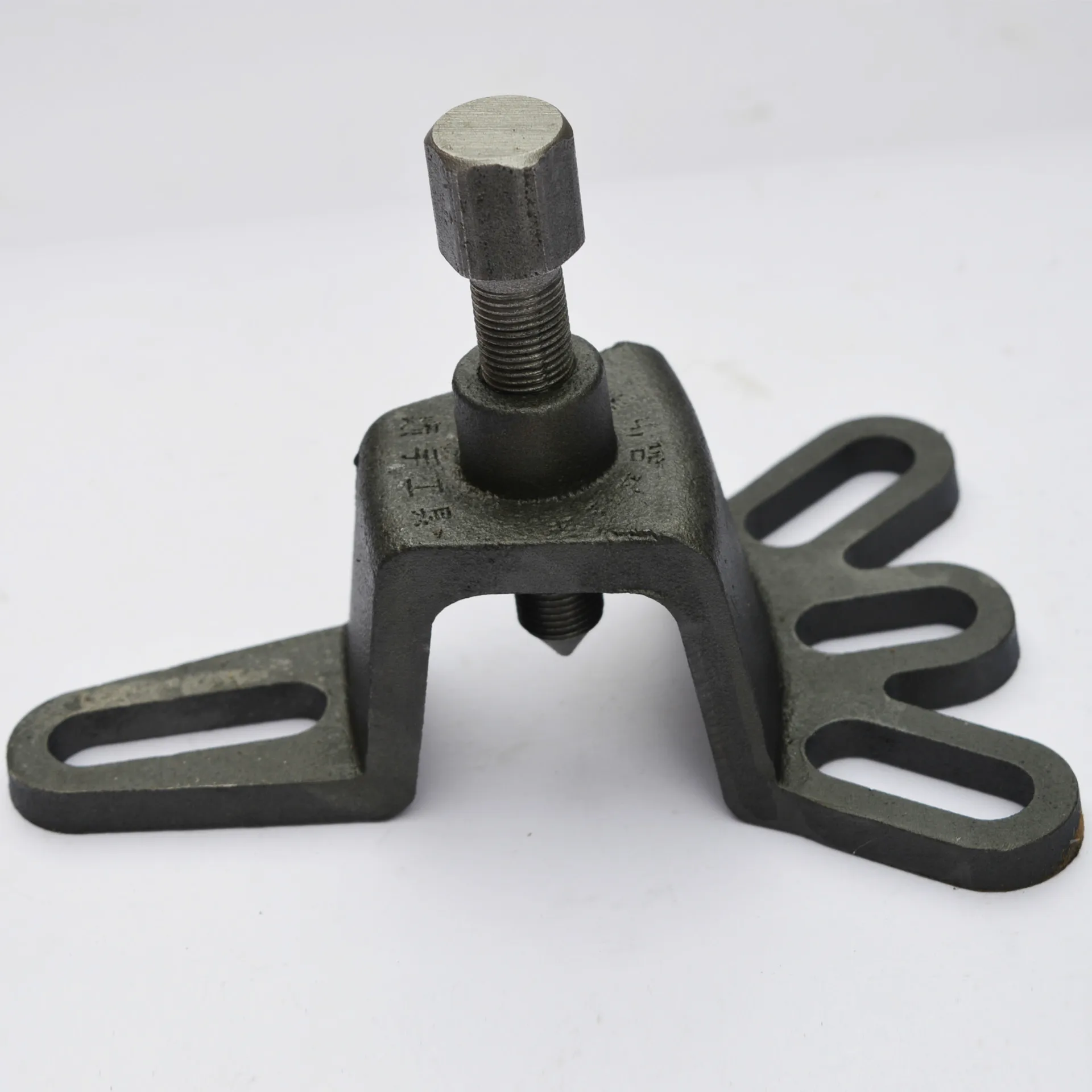 

Tricycle Brake Drum Remover Disassembly Rear Axle Brake Pot Puller Special Removal Tool for Motorcycle Maintenance and Durable