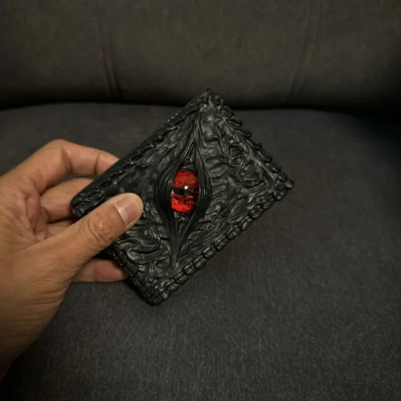 

Luminous Eyes Personalized Trendy ID Card Case Creative Cthulhu Leather Card Bag Gifts For Men Holiday Present