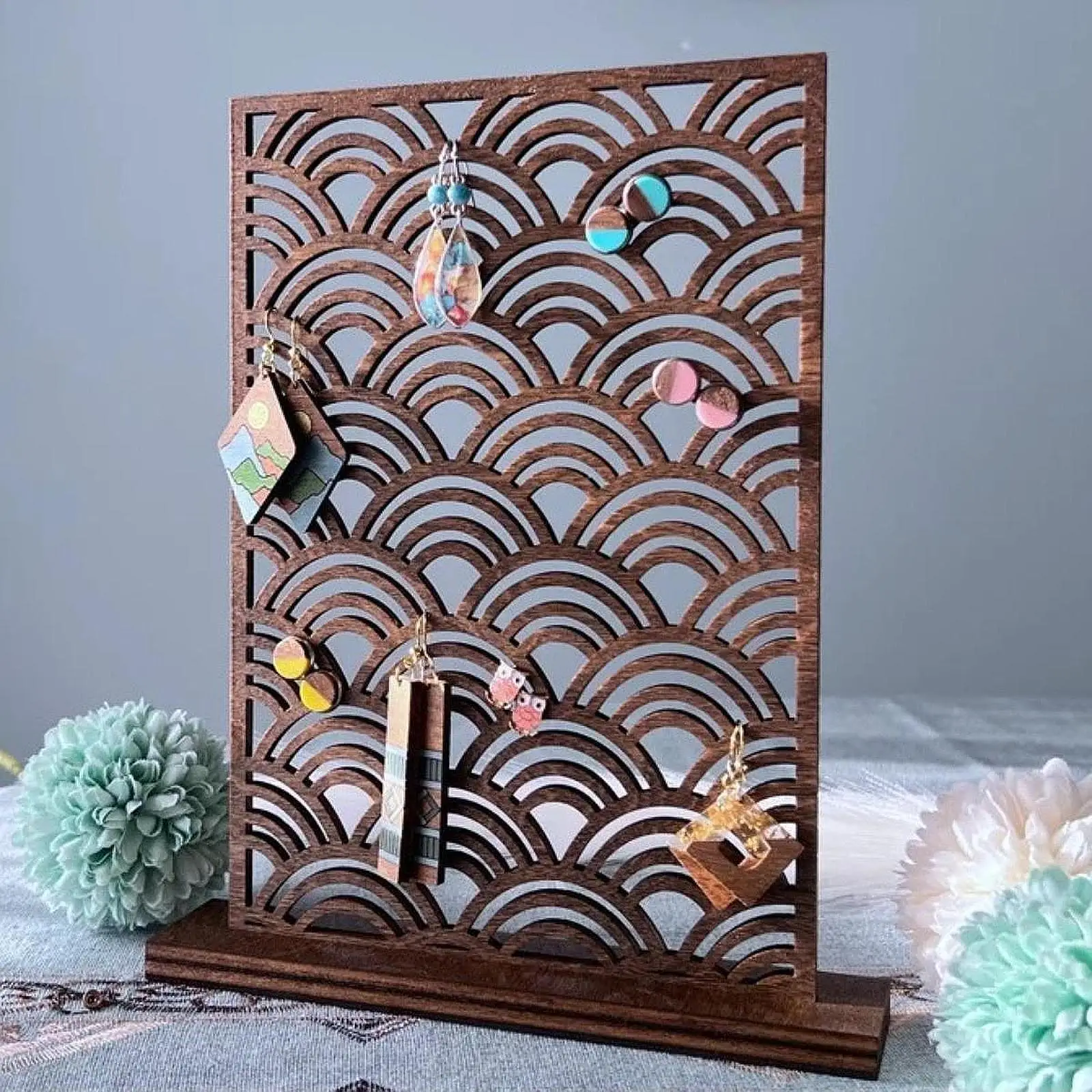 Earrings Display Rack Hollow Design Ornament Space Saving Versatile Modern Tabletop Ear Studs Storage Holder Romantic Gift