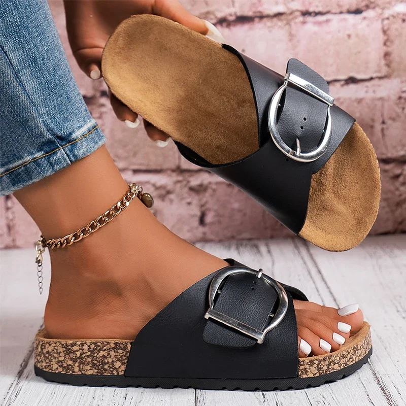 

Women's simple solid color buckle cover for wearing flat heeled straight slippers