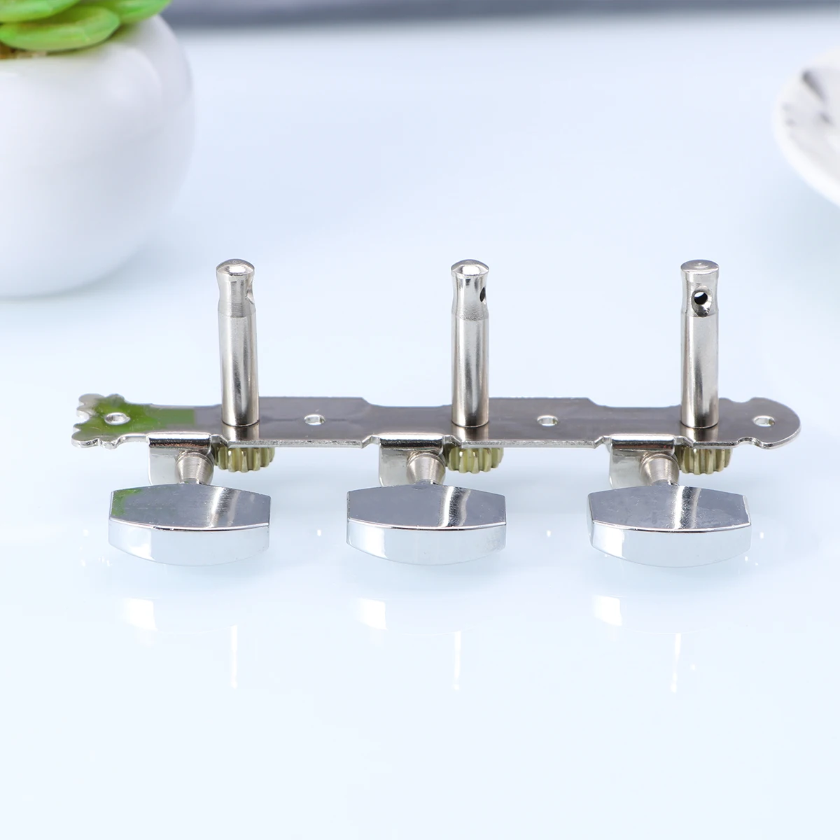 

2pcs Guitar Tuner 35mm Shaft Centers Durable Reliable Classical Acoustic Machine Heads Pegs Accessories