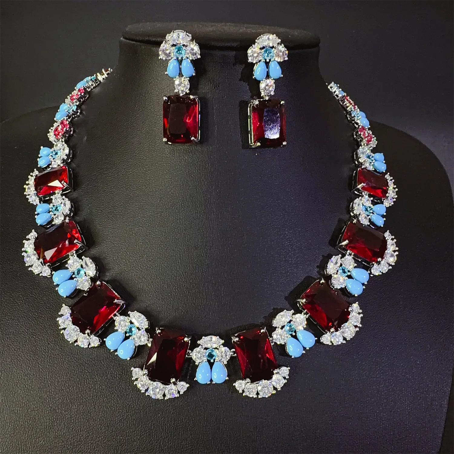 2026 Popular Twinkle Square Sliver Color Necklace Earrings Women Dress Decoration Light Luxury Jewelry Wedding Nigerian Gift