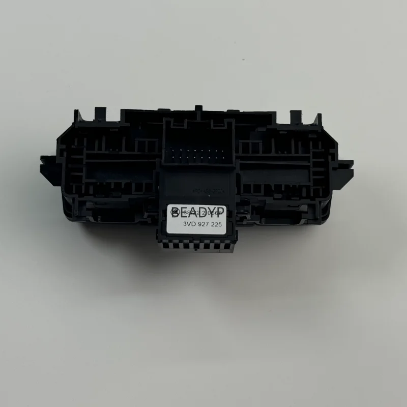 For 3V0927225 Skoda Superb 3 2016 -2018 Electronic Handbrake Parking Brake Switch Engine Start Stop switch 3V0927225B