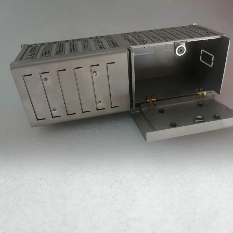 

Ящик для инструментов из нержавеющей стали, ящик для оборудования 154 мм для радиоуправляемого грузовика Tamiya 1/14 SCANIA 770S VOLVO 750 Mercedes-Benz ACTROS 3363 MAN, запчасти