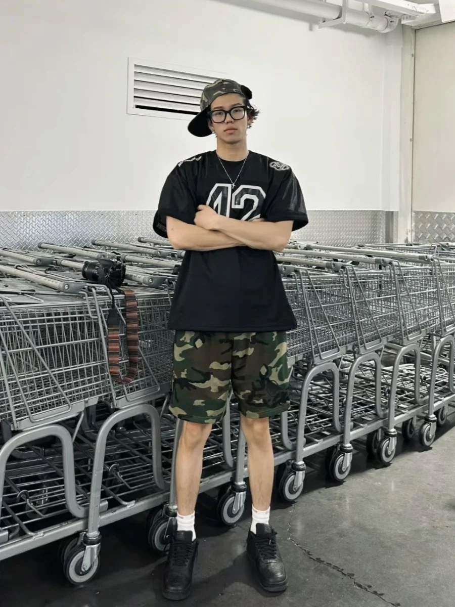 

Американские ретро-шорты с вышивкой и камуфляжным принтом, мужские летние модные шорты выше колена, сетчатые, дышащие, в стиле High Street, три четверти длины.