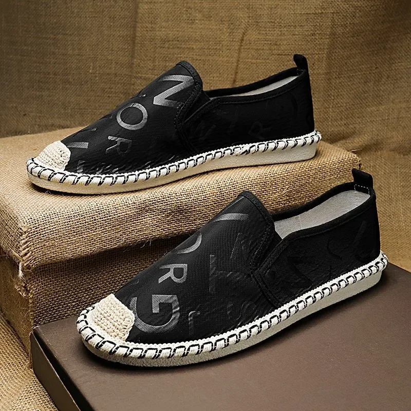 2024 New Men Casual Loafers Embroidered Tiger Shoes Classic Black Flat Men Shoes Letter Printing Slip On Footwear Male Plimsolls