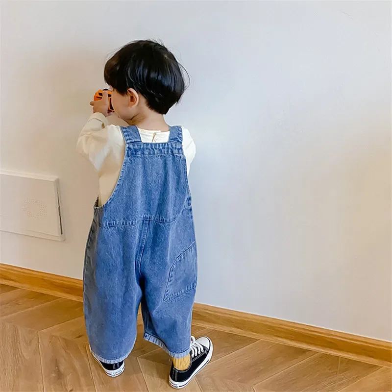 2023 New Children Loose Overalls boys girls casual all-match denim Trousers Autumn Solid Outwear 1-7Y Kids fashion bib pants