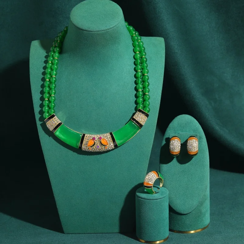 set-di-gioielli-vintage-in-agata-verde-con-smalto-e-strass-collana-orecchini-e-anello-color-oro-regalo-di-alta-qualita-per-compleanno-novita-2026