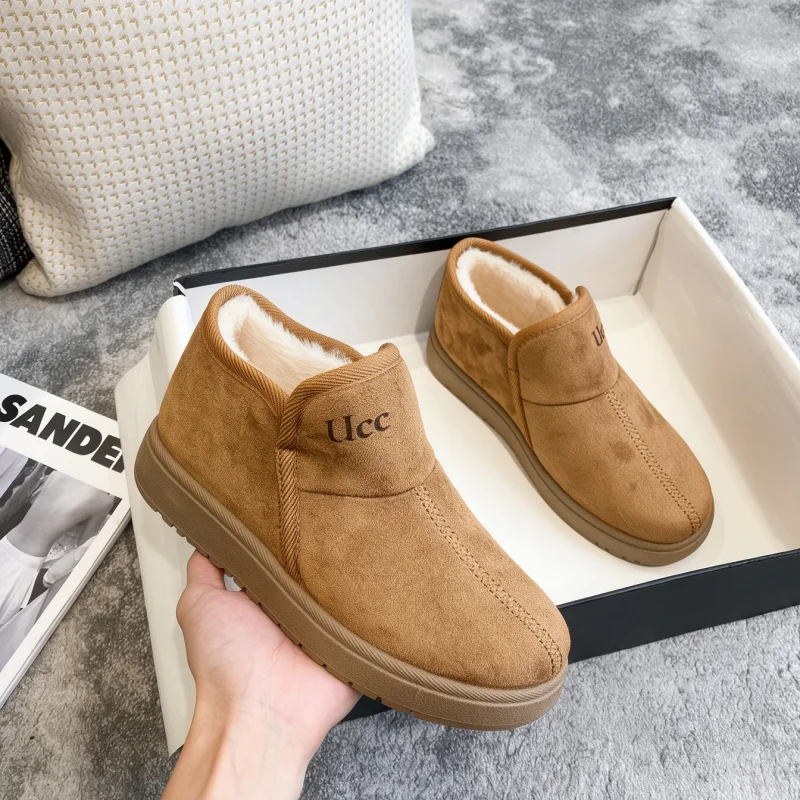 Casual Slip-on Women Ankle Boots, Clean Shoe Lines, Trendy Ladies Boots Matching Many Different Outfit Styles.