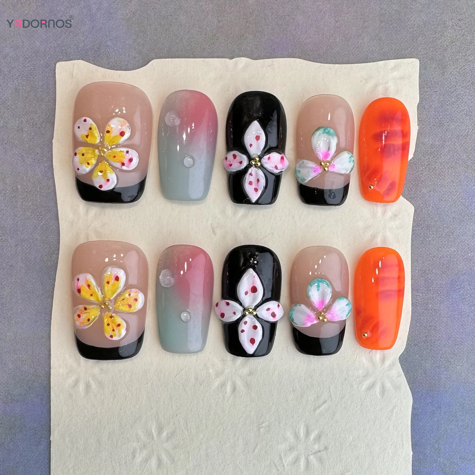 

10 шт. коротких французских накладных ногтей ручной работы с 3D-цветочным дизайном, искусственные ногти для вечеринок, свадеб, маникюра, готовые к носке, накладные ногти.