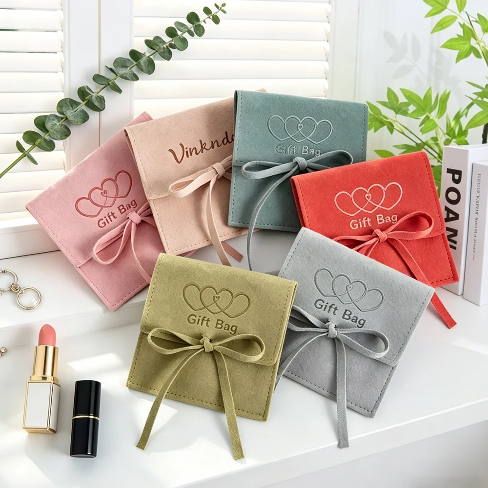 

100Pcs Custom Logo 6x6CM Jewelry Gift Bags Microfiber Earrings Brooch Necklace Brooch Oil Packaging Wedding Favors Candy Pouches