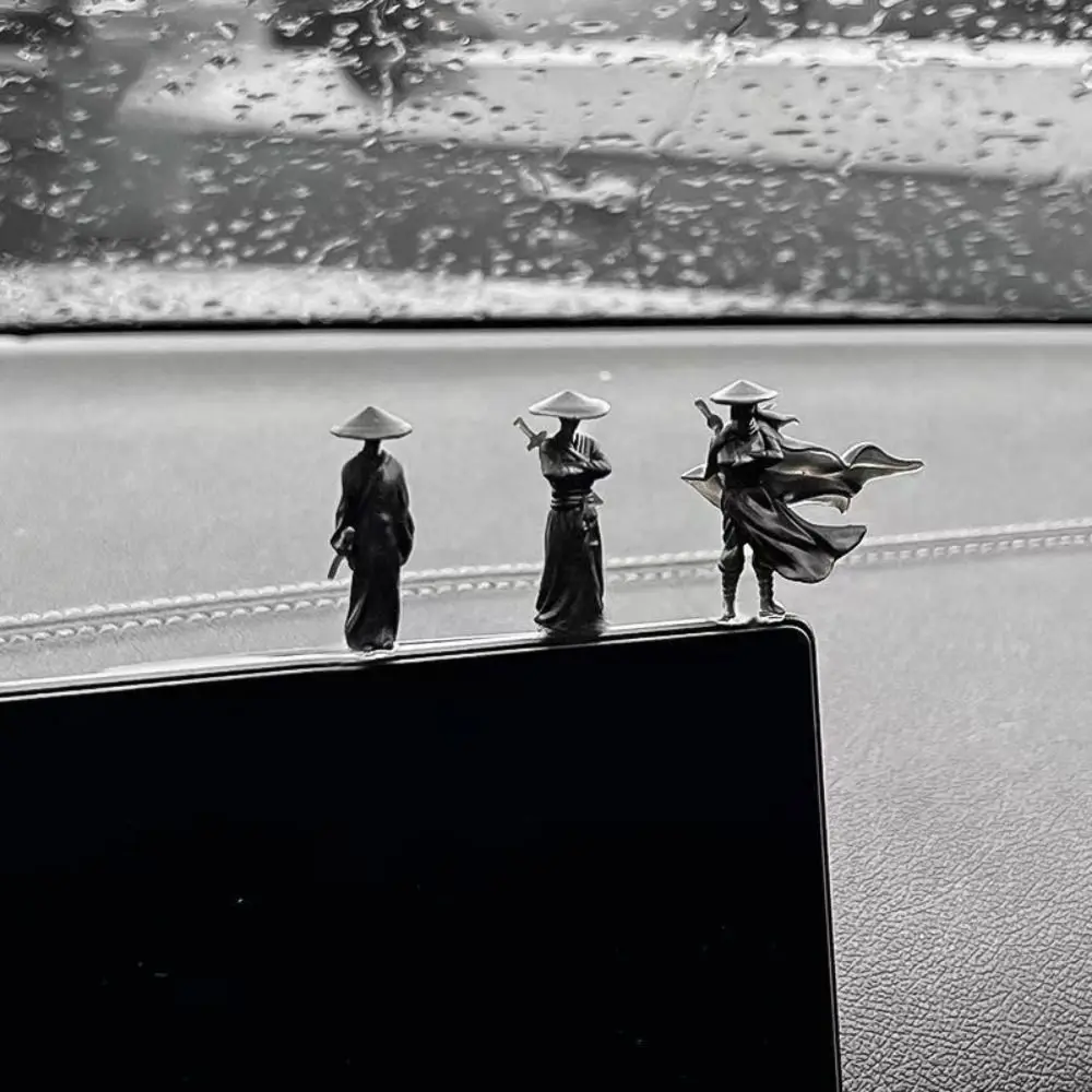Gift Cartoon Design Mini Swordsman Figure Miniature Decorative Car Ornaments Cartoon Statue Ornament Vehicle Decoration