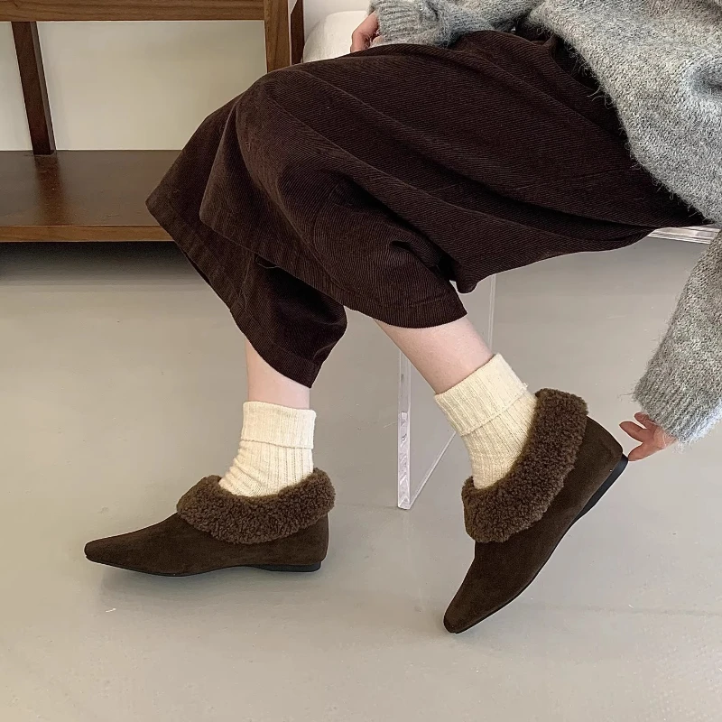 Fashion Trend Cotton Shoes New Autumn and Winter Soft Sole Plus Velvet Warm Flat Shoes Plush Lining Pointed Toe Women's Shoes