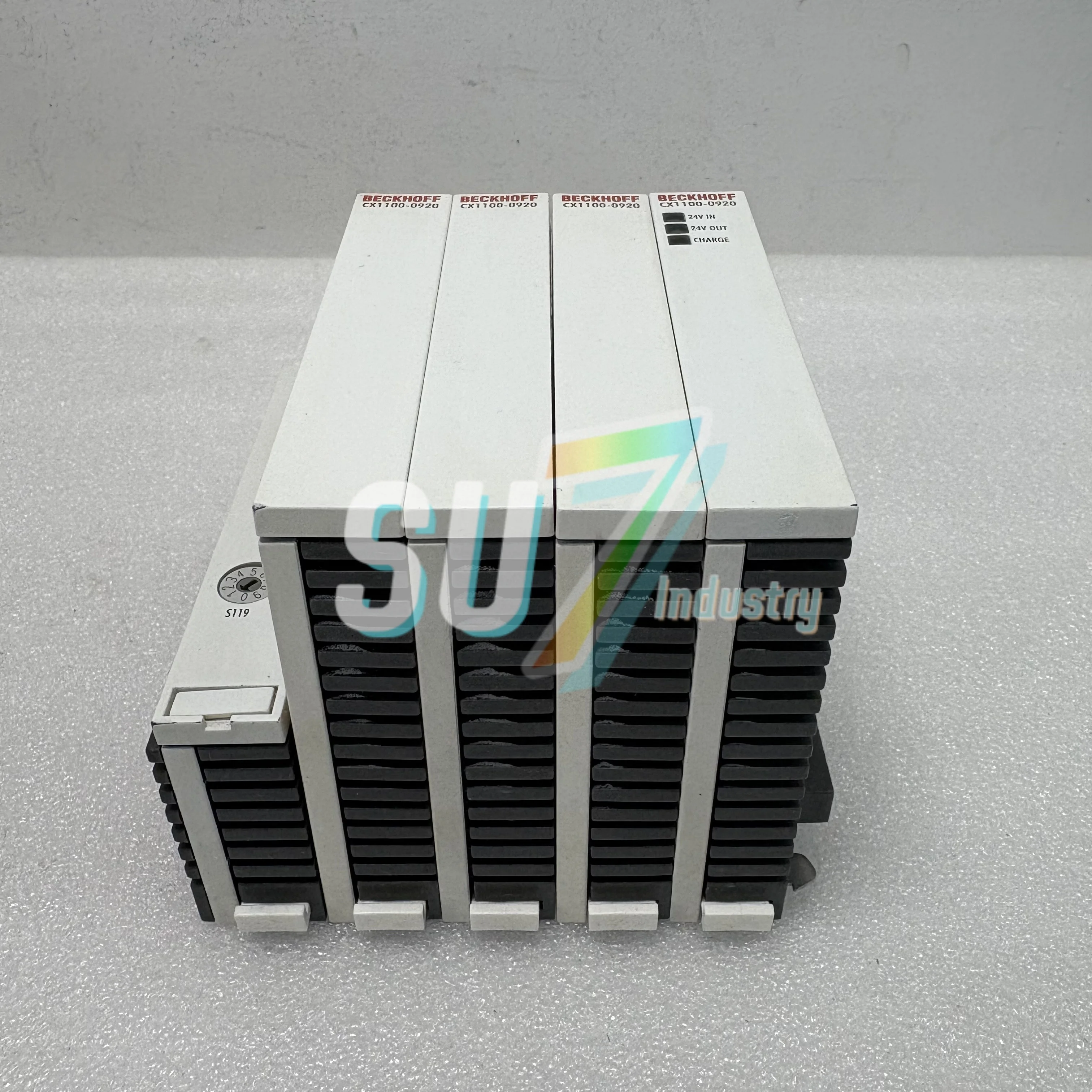 وحدة تحكم CX1100-0920 جديدة في المستودع