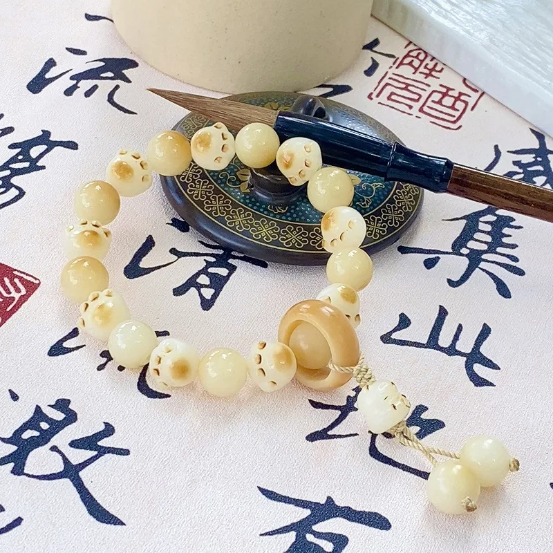 

Cat Milk Beans and Tassels Bodhi Root Female Wrapping Soft Male Plate Playing Literature and Playing Buddha Beads Bracelet