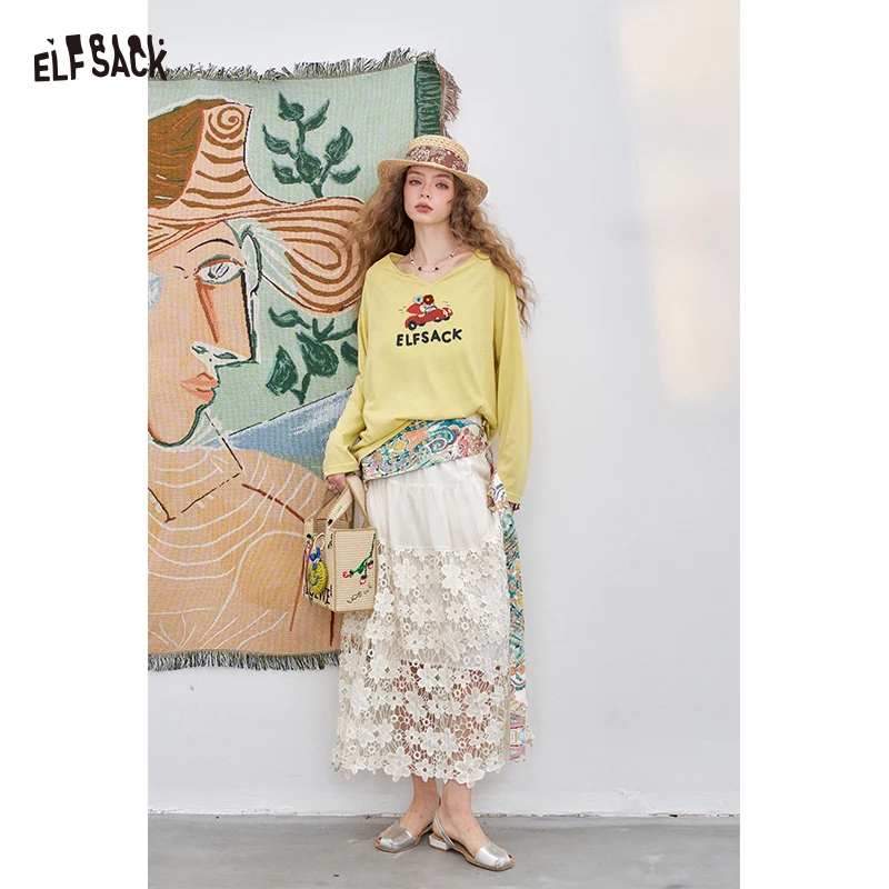 

ELFSACK 2025 Summer New Arrivals Colorblock Letter Graphic Tee for Women Loose Fit Casual Shirt