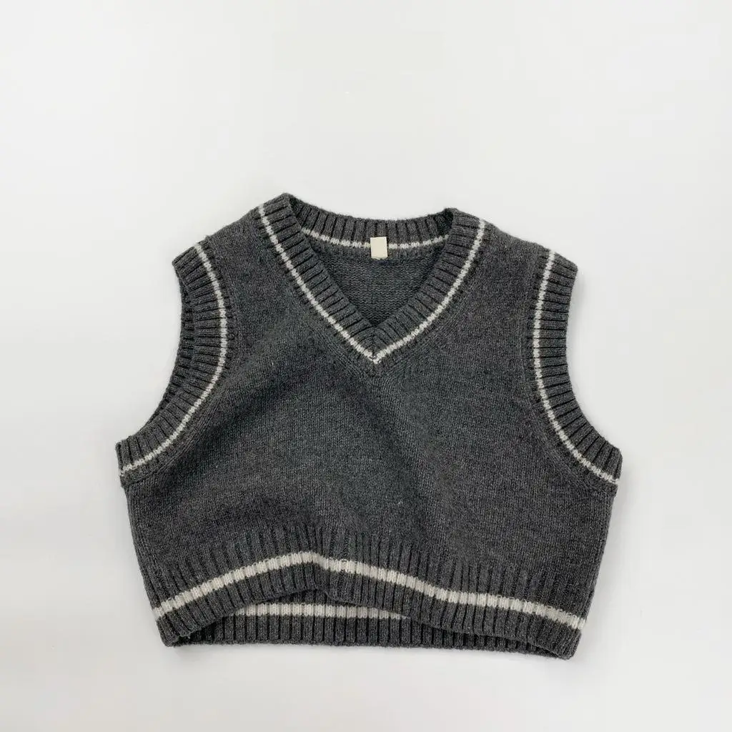 

2025 Autumn Winter New Children Sleeveless Sweater Solid Boys Girls Casual Knitted Vest Kids Warm Pullover Tops Toddler Clothes