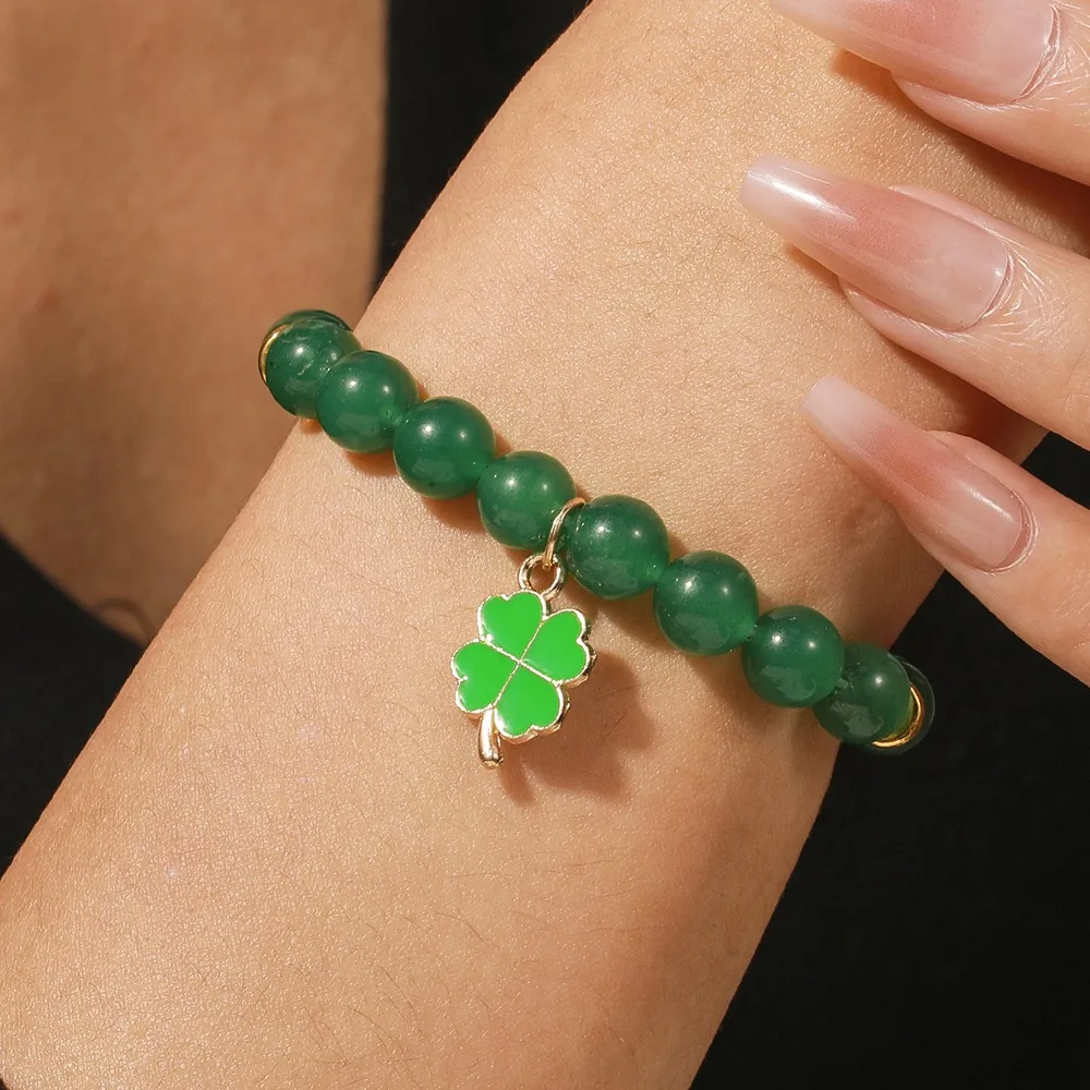 Green Jade Bracelet Four-Leaf Clover Female Heart Charm Lucky Bracelet Friendship Wish Bracelet for St. Patrick’s Day Jewelry