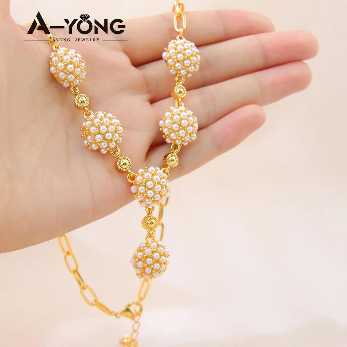 Italienisches goldfarbenes Perlen-Halsketten-Set, 21 Karat vergoldet, Dubai, eleganter Ramadan-Schmuck, arabisches islamisches Mutter-Geburtstagsparty-Geschenk – Detail 6