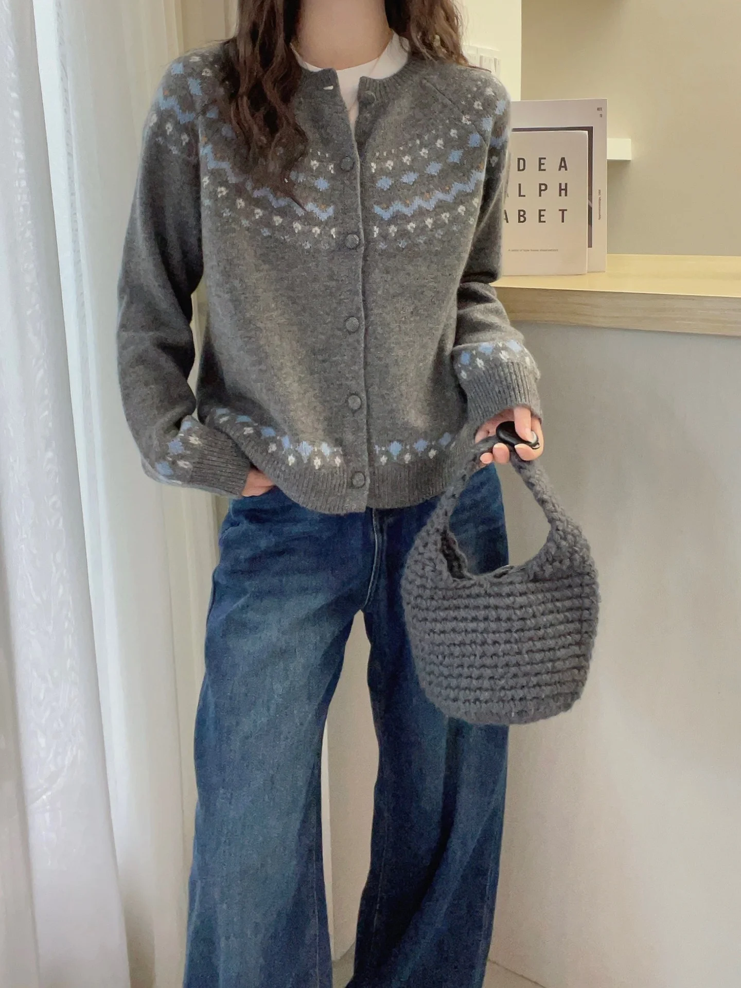 

Faionable Knitted Long Sve Color Blo Design Winter Cardigan Single Button Ladies Sweater Commute Sle Korean Loose Fit