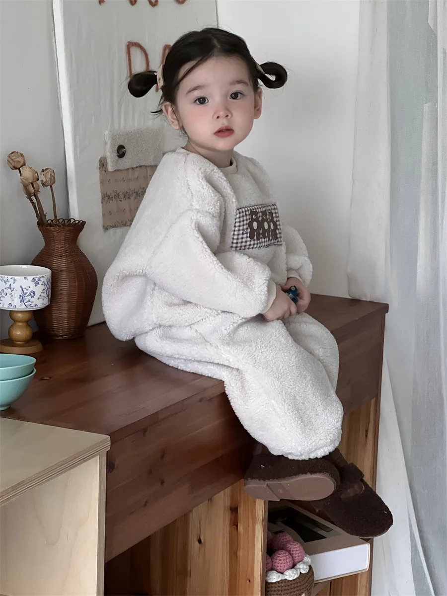 2024 Winter New Baby Cartoon Bear Fleece Sweatshirt Set Infant Plus Velvet Thick Warm Outfits Toddler Boy Girl Sweat Pants Suit