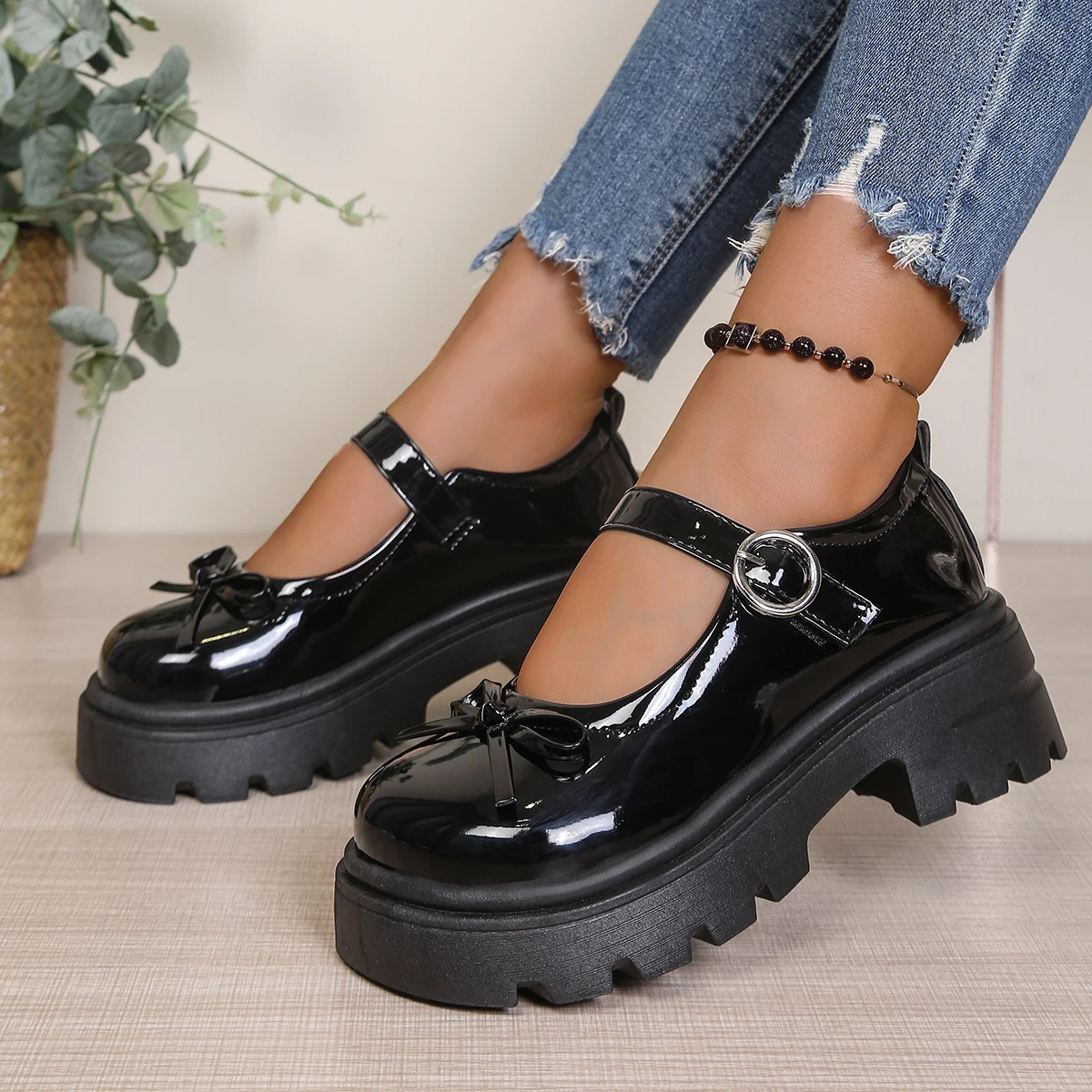 Chic  Mary‑Jane Platform Shoes,Tiny Bow Decor with Buckle Strap,Chunky Thick‑Sole Casual Footwear for Daily Street‑Style Outfits