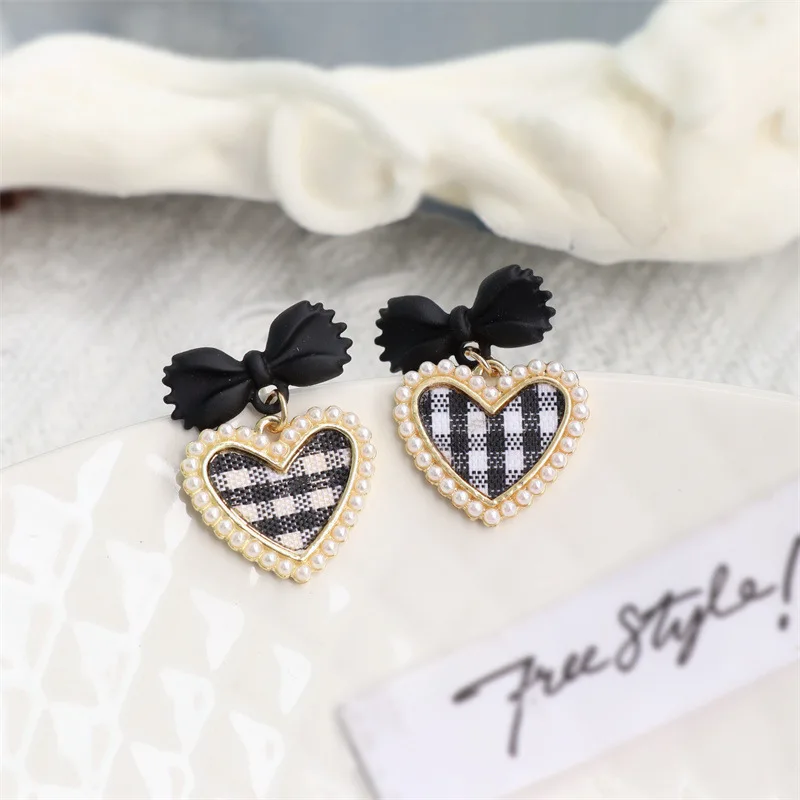 Cute Korean Hanging Love Grid Pearl Heart Earrings For Women Girls Trendy Party Jewelry Fashion 2023 New Bowknot Earrings Gifts images - 6