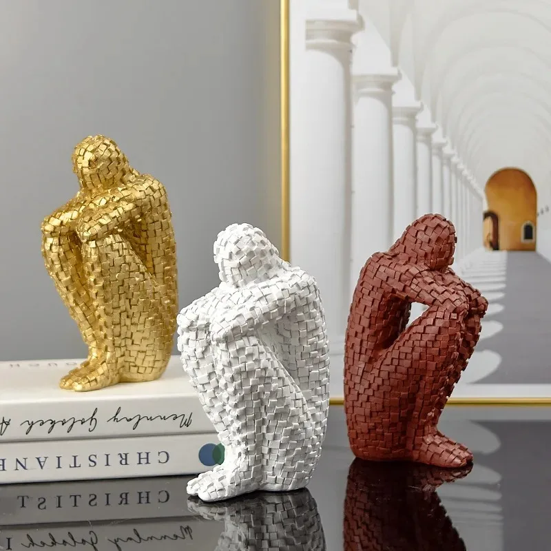 Resin Abstract Figure Statue Mosaic Character Model Sculpture Geometry Uneven Tuck Thinker Golden Man Resin Crafts Ornaments