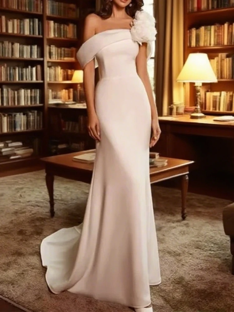 

Off Shoulder Flowers Sheath Mermaid Wedding Dress Sweep Train Satin Backless Bridal Gowns Vestidos de fiesta Customized