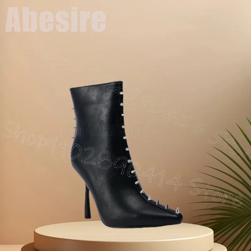 

Silver Spikes Black Pointed Toe Ankle Boots Side Zipper Women Shoes Thin High Heels Sexy Party Dating 2025 Zapatos Para Mujere
