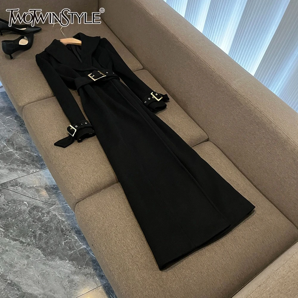 TWOTWINSTYLE Solid Temperament Trench Coat For Women V Neck Long Sleeve Spliced Belt Chic Jacket Female Fashion New KJA545021
