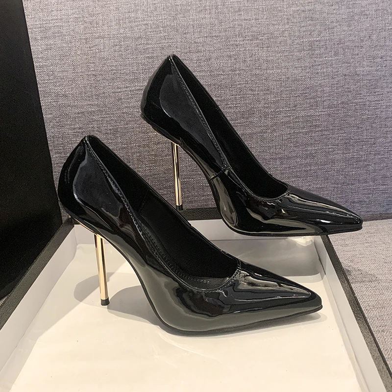 Ultra-fine Steel Needle Women's High Heels Auto Show Metal Heels and Singles Temperament Pointed Toe Black Singles Women 2024