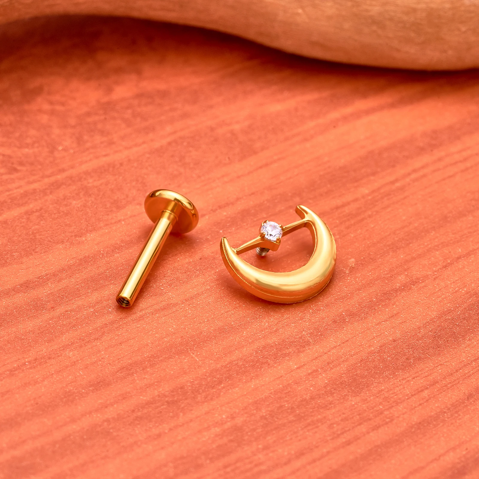 ASTM F136 Labret الشفاه الأنف مسمار وأقراط للنساء ثقب الجسم G23 التيتانيوم 16 جرام الزنمة الغضروف أقراط