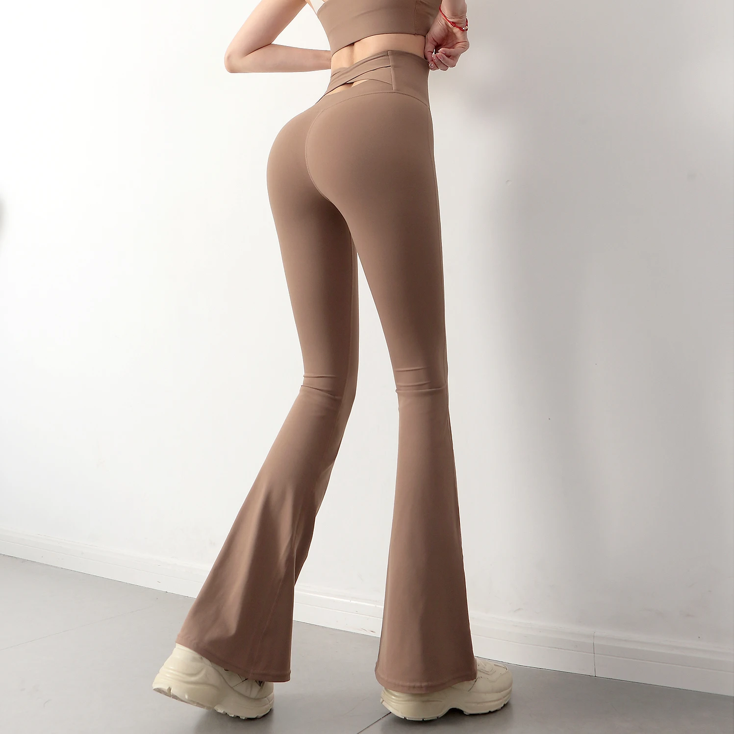 Nude sports trousers, women\'s high waist, thin and quick-drying horn yoga clothes, buttocks and abdomen fitness pants