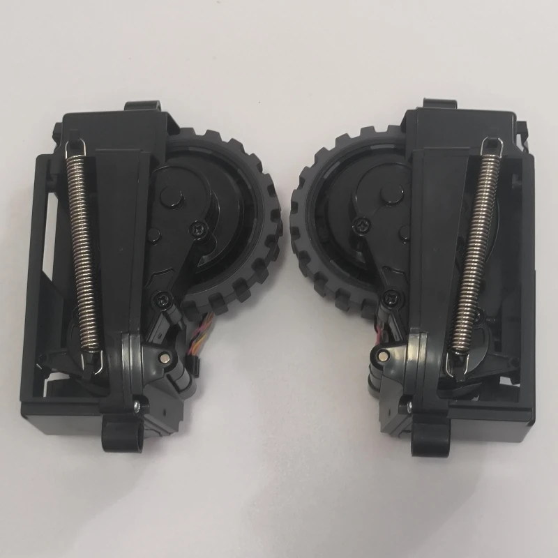 Original Left Right wheel for robot vacuum cleaner ilife v7s Plus v7s pro V7 robot Vacuum Cleaner Parts wheels include motor