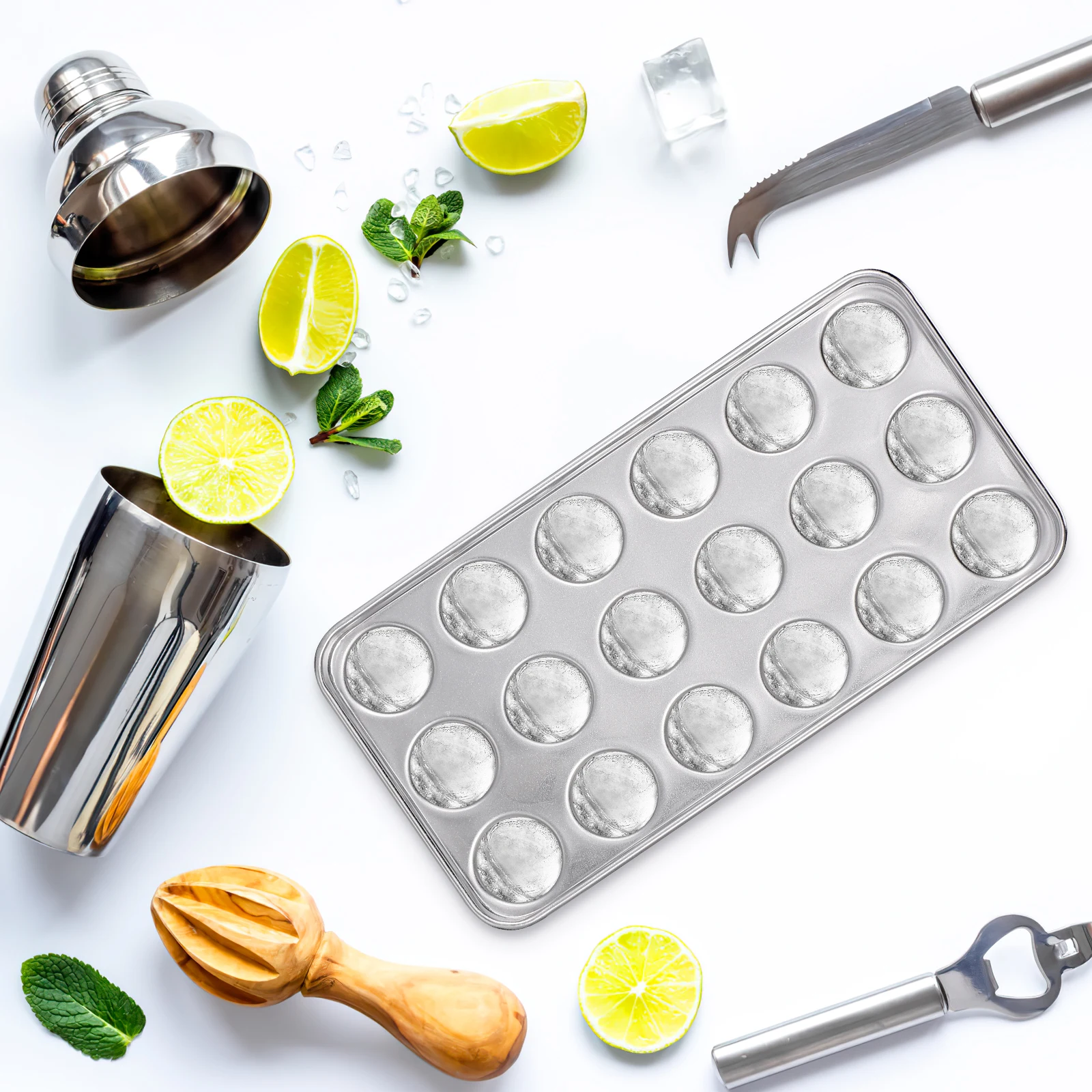 

1Pcs Stainless Steel Ice Cube Tray with Cover Easy Take Out DIY Ice Mold for Kitchen Hotel Use Silver Ball Shaped Mold