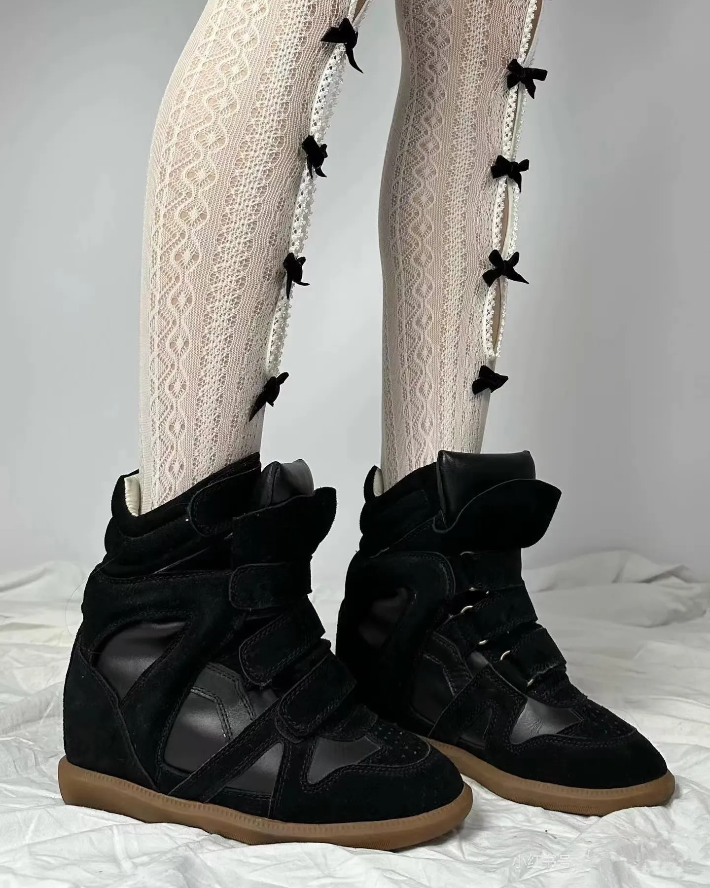 

New Luxury Brands Women's Matching Flat-soled Casual Shoes Velcro Sneakers Quality Women Boots Heightening Shoes