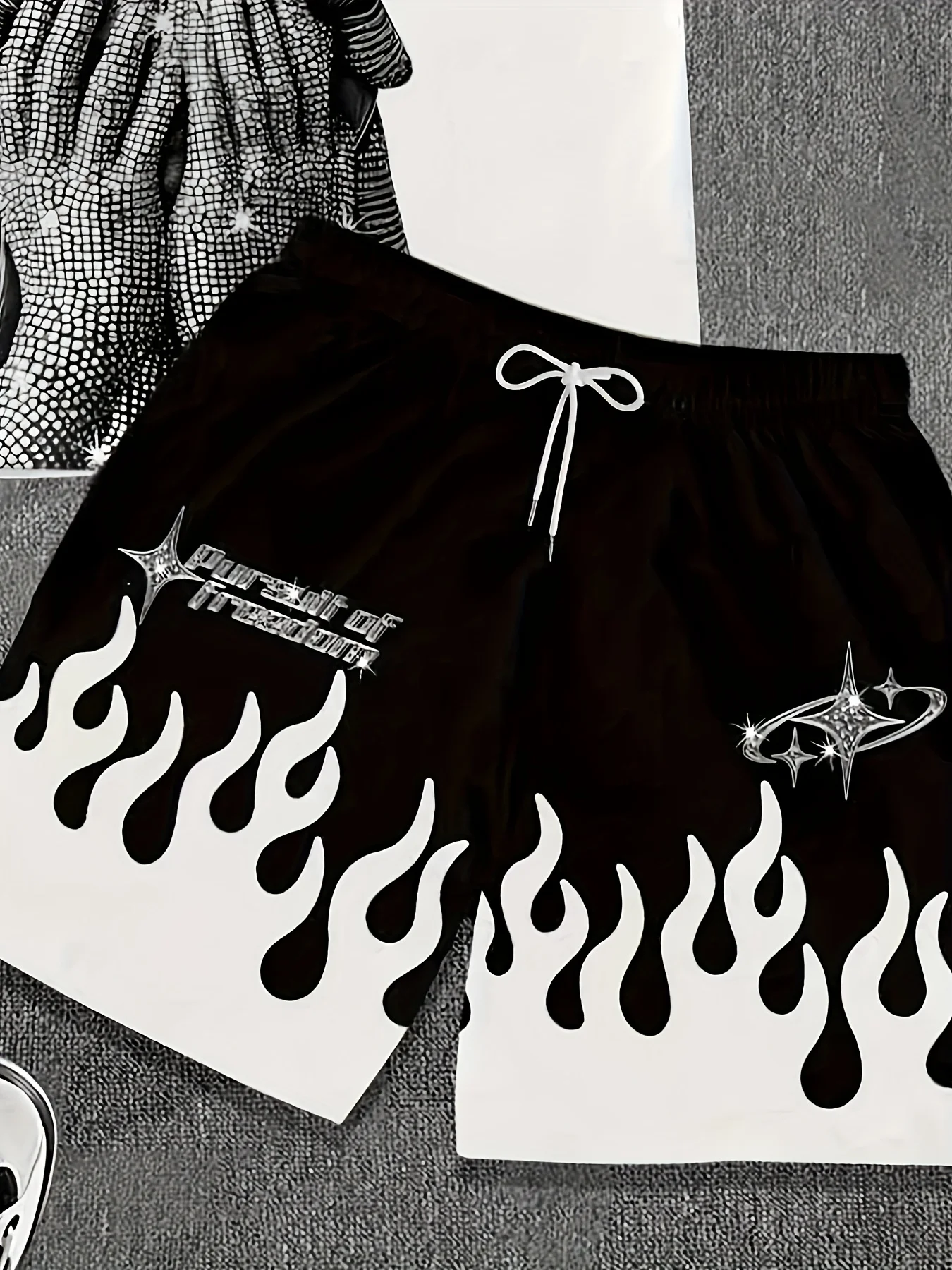 Set Celana Pendek T-shirt Leher Bulat Nyaman dan Bernapas Gambar Patung Liberty Baru Pria Fashion Musim Panas Pakaian Kasual Luar Ruangan