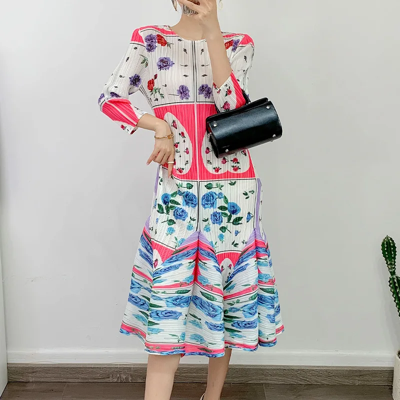 

Miyake Pleated Printed Lantern Dress 2023 Summer New Cropped Sleeve Pleated Skirt Children Pink Slim Dresses
