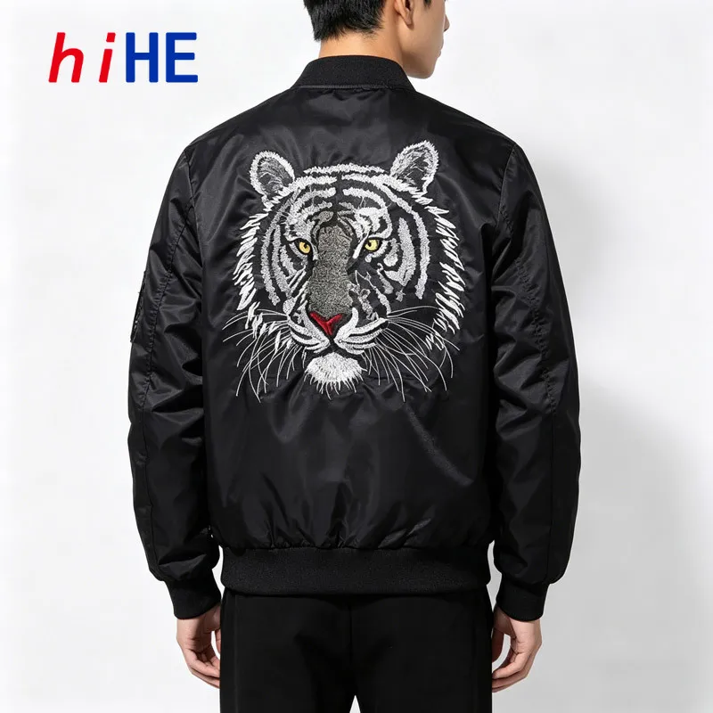 

Tiger Embroidered Bomber Jacket Men Outerwear Pilot Military Windbreak Spring Autumn Men Padded Mens Varsity Coat Luxury