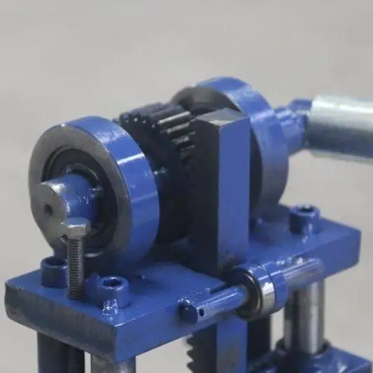 Stainless steel round pipe punching machine, guardrail, staircase, handrail, railing punching machine