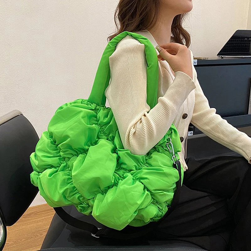 Winter Light Weight Nylon Down Totes Pleated Large Capacity Casual Tote Bag Versatile Designer Flower Shape Shoulder Handbag