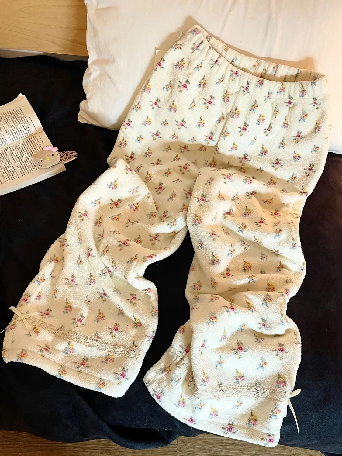 Sweet Women Fluffy Plush Fleece Lounge Pants Thickened Warm Elastic Waist Floral Print Loose Fit Casual Pants Home Outdoor Wear