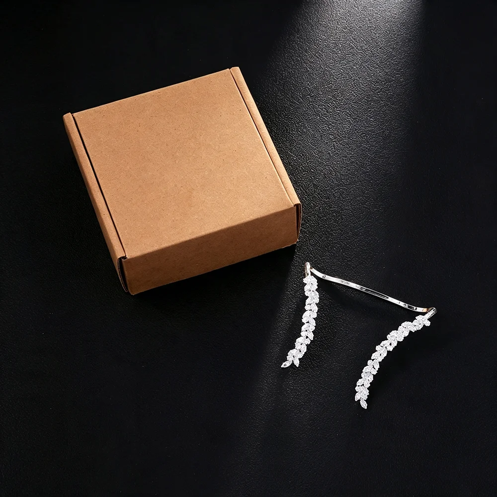 Luxury Palm Bracelet Brilliant CZ Geometric V Open Ring Design Tarnish-Free Stacking Hand Chain Women Wedding Party Gifts